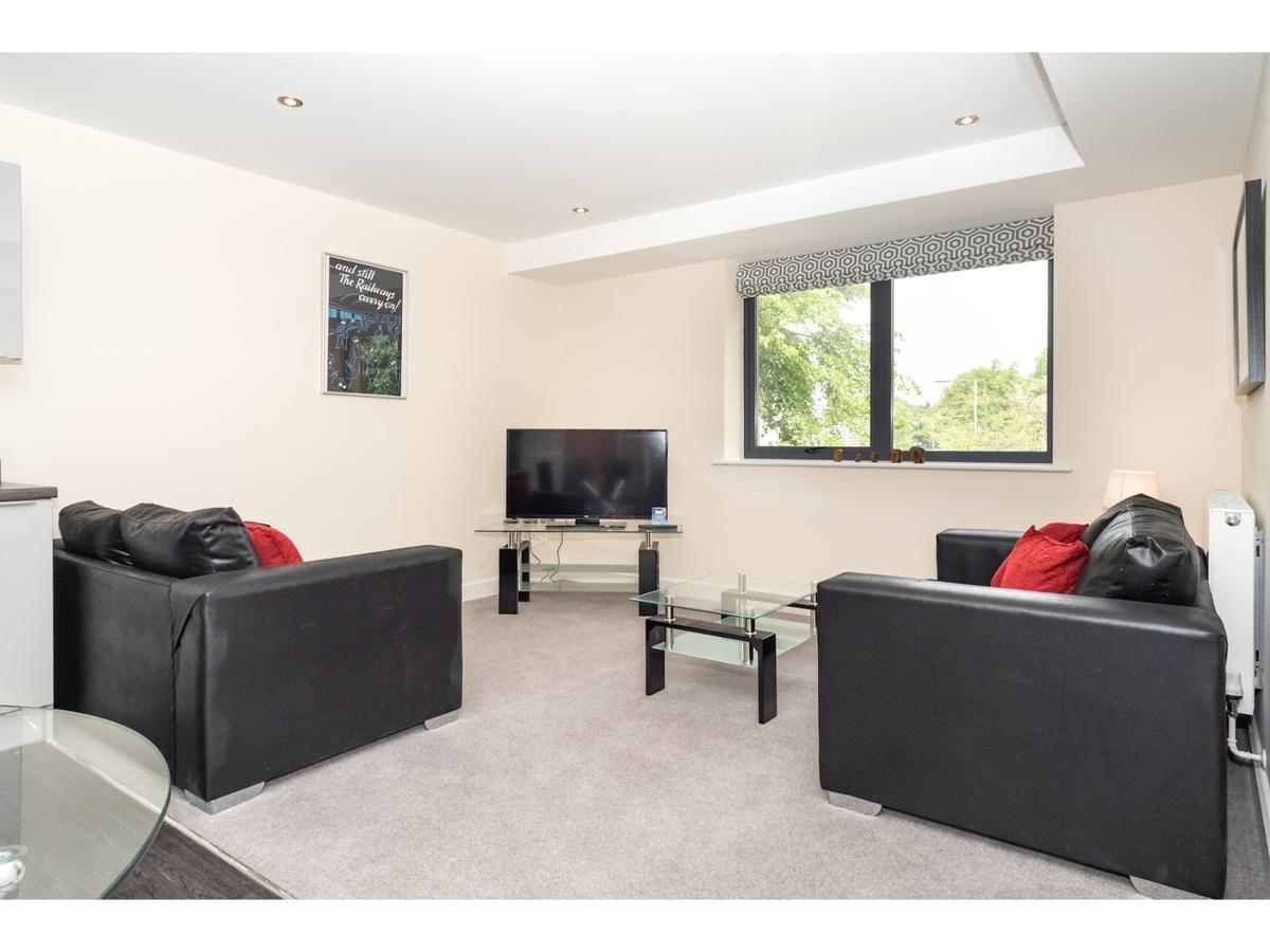 יורק Stylish Flat Near The City Centre - Pass The Keys מראה חיצוני תמונה