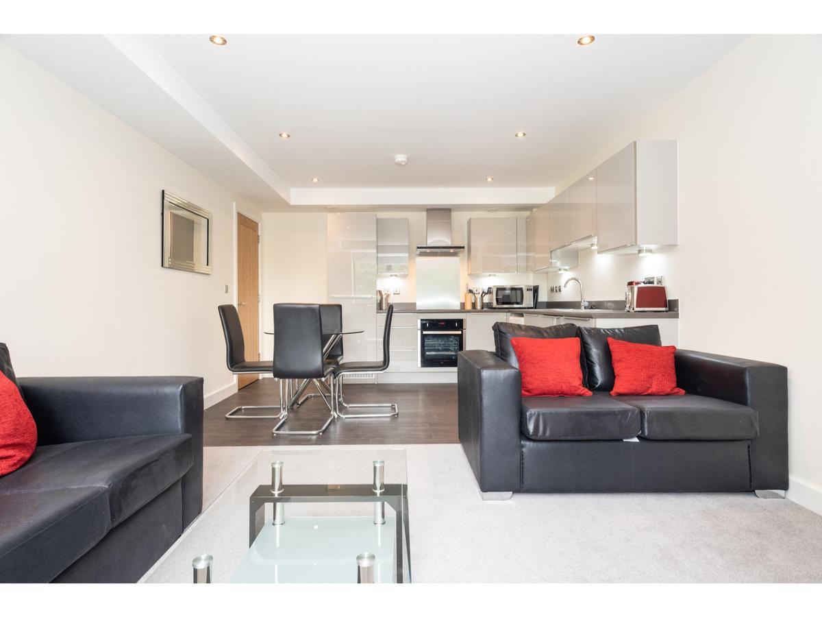 יורק Stylish Flat Near The City Centre - Pass The Keys מראה חיצוני תמונה